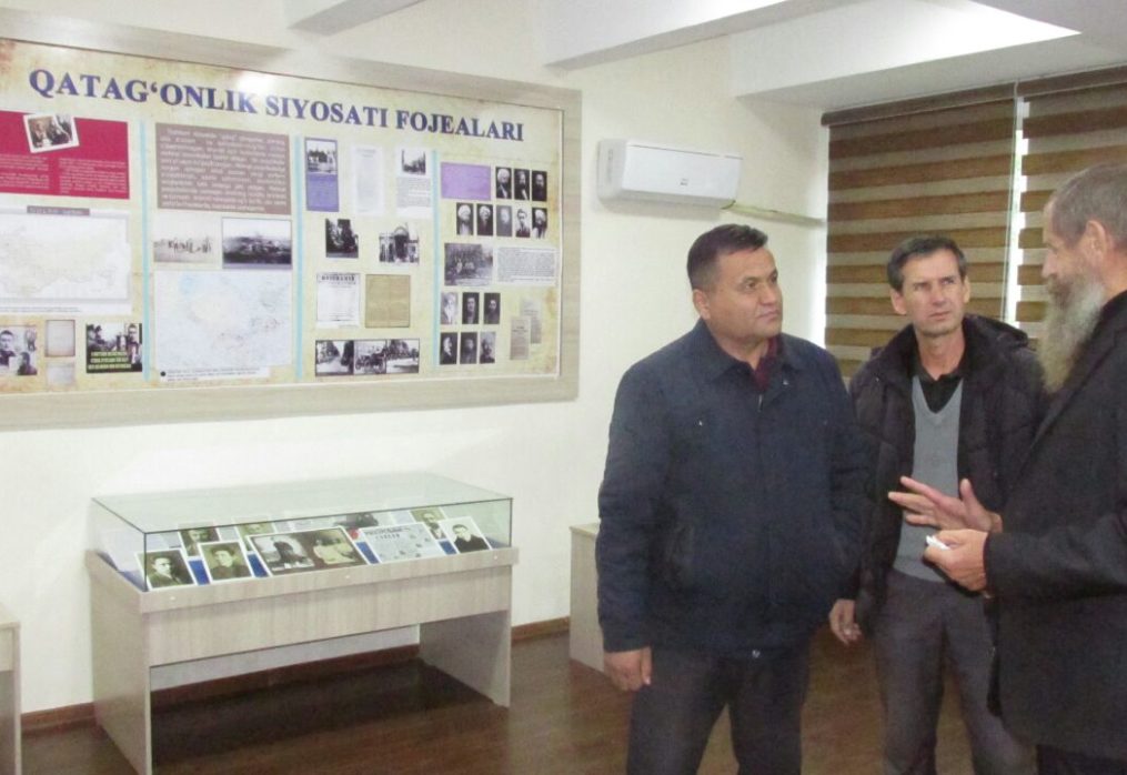 Scientific discussions were held together with the historian teachers.